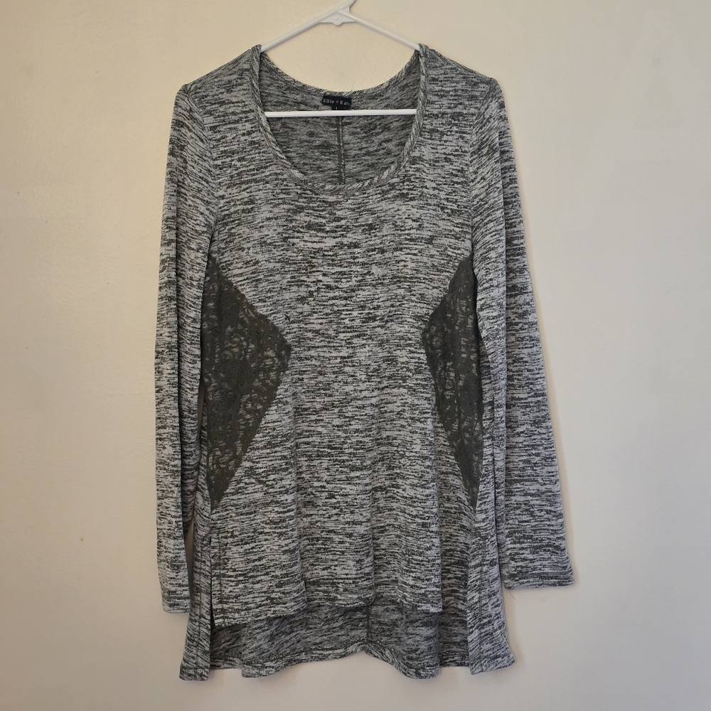 Ellie Kate Women's Large Green Long Sleeve Top with Lace Accents
